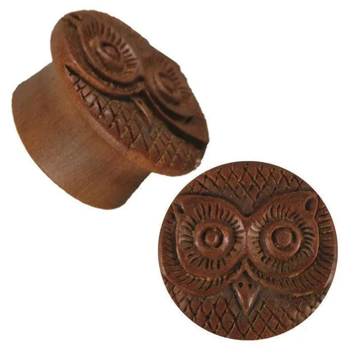 Plug Holz rotbraun Eule handgeschnitzt Trichter plastisch Tribal Piercing