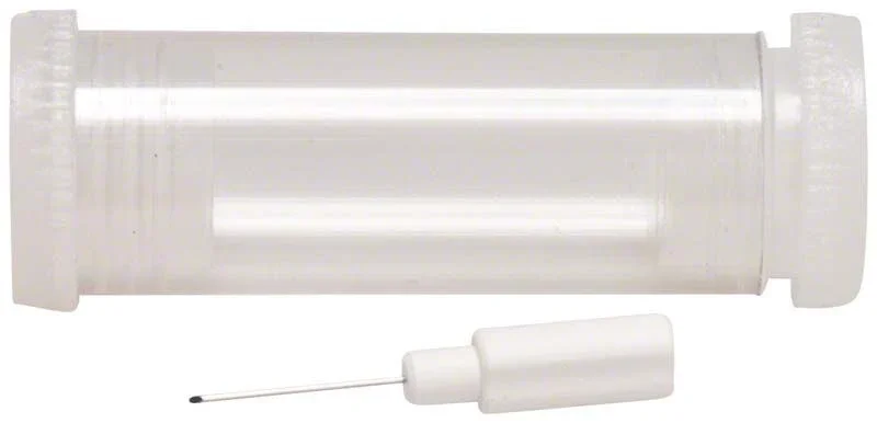 AIRFLOW Reinigungsnadel kurz mit weißem Griff und Schutzkappe.