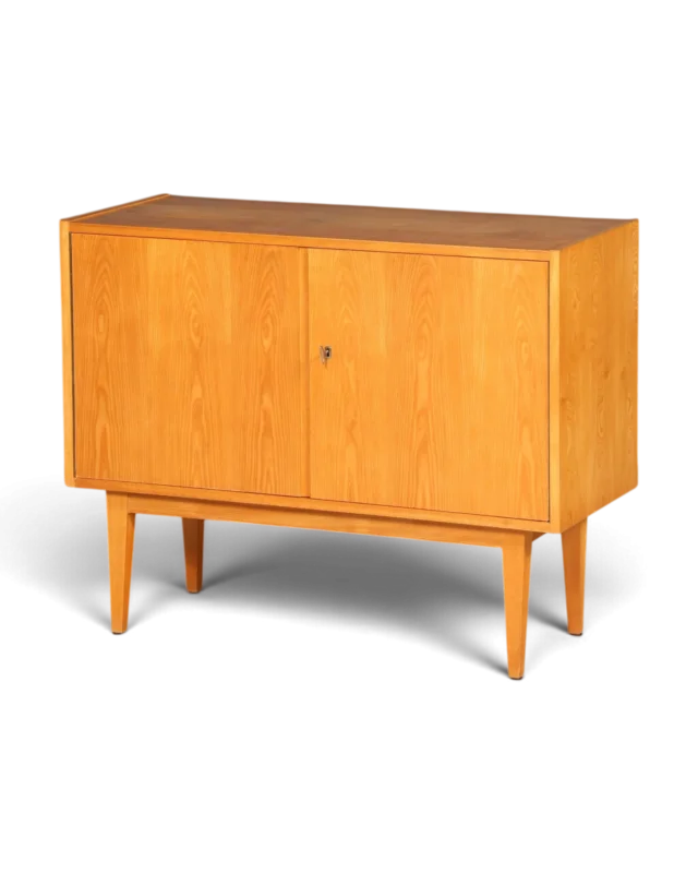 Hauptstadt Möblerei Hellerau Kommode Modell 602 von Franz Ehrlich aus hellem Holz im Mid-Century-Design