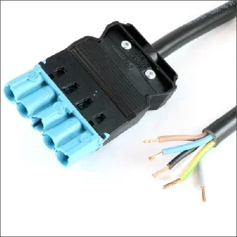 WIELAND 92.257.1004.9 Patchkabel fuer steckbare Gebaeudeinstallation
