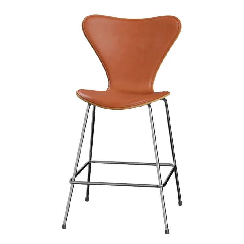 Fritz Hansen - 3187 niedriger Barhocker, Naturfurnier und vorderseitig gepolstert in Grace Leder
