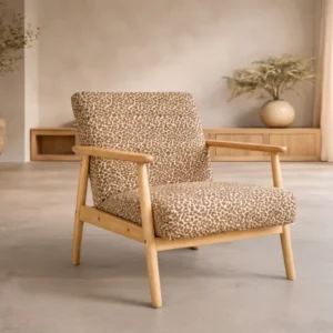 Sessel Lareen - aus Gummiholz mit Design-Bezug
