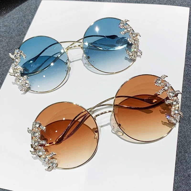 Damen Fashion-Sonnenbrille mit extravagantem Design und funkelnden Akzenten Brehn
