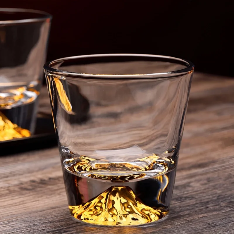 Whiskygläser mit Fuji-Motiv – Elegantes Set für Kenner
