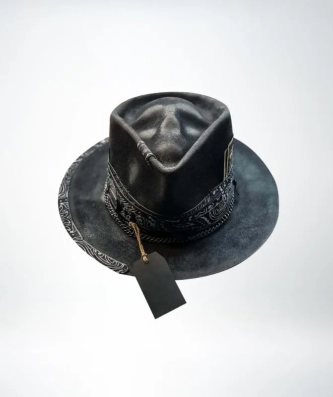Handgefertigte Beanie mit Totenkopf-Design für individuellen Streetstyle