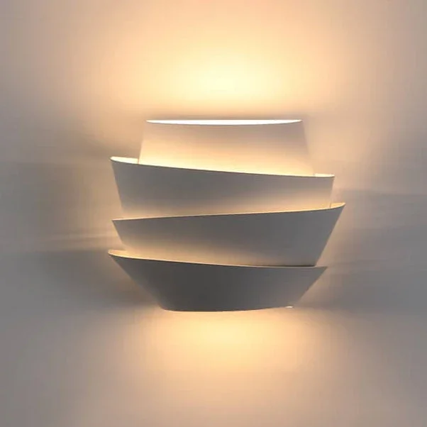 Brehn | Skandinavische Wandlampe mit doppelt Lichtpunkten - NordGlow